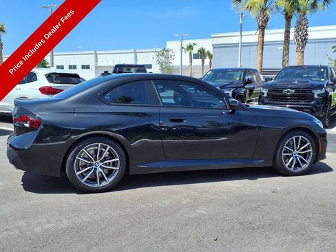Used 2025 BMW 230i Coupe w/ Premium Package RWD image 10