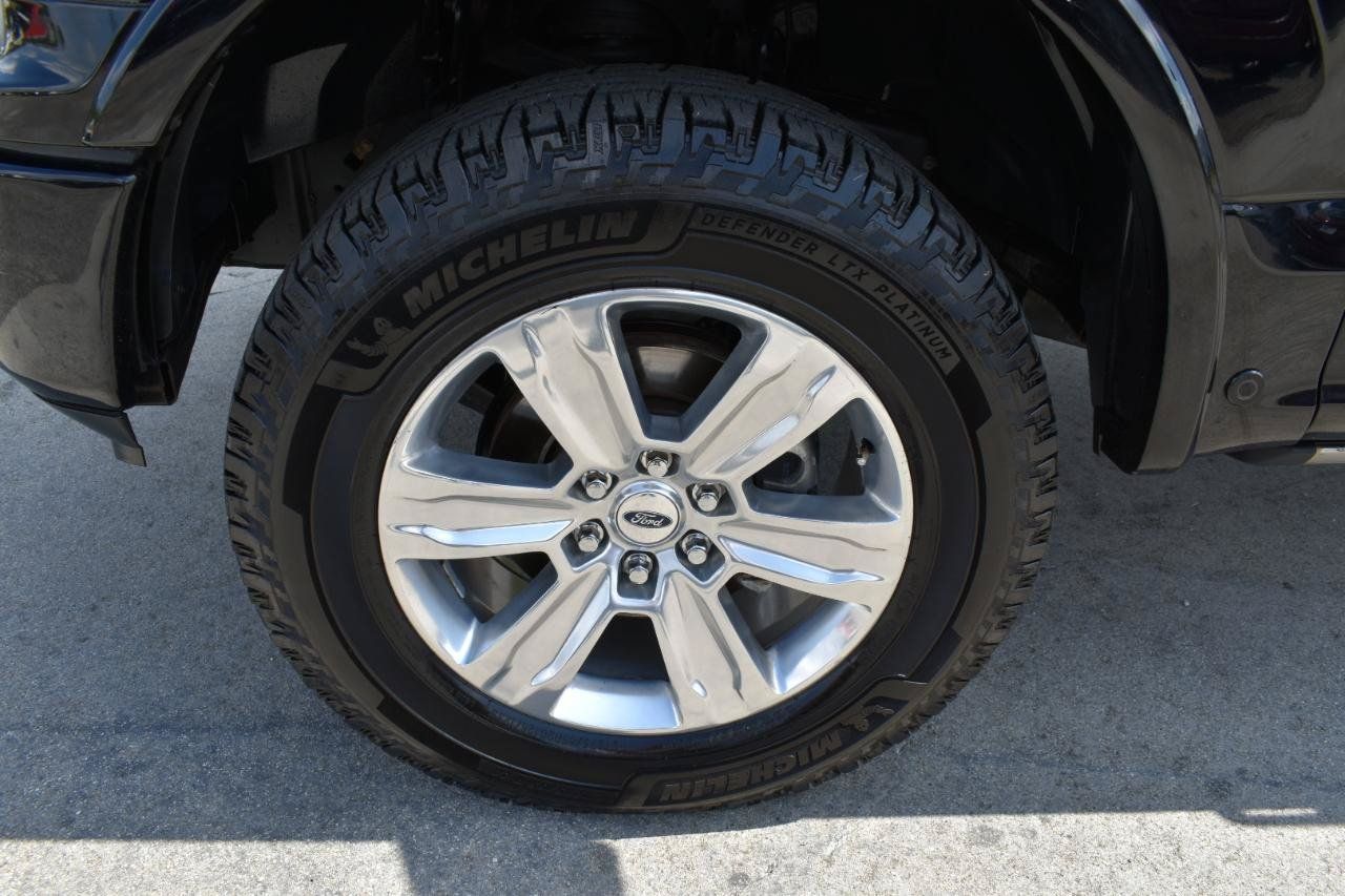 Used 2018 Ford F150 Platinum w/ Equipment Group 701A Luxury AWD/4WD image 33