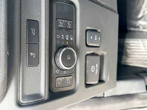 Used 2024 Ford Expedition Timberline image 10