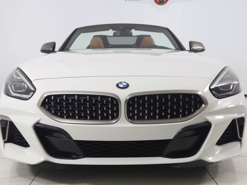 Used 2020 BMW Z4 M40i w/ Executive Package RWD image 60