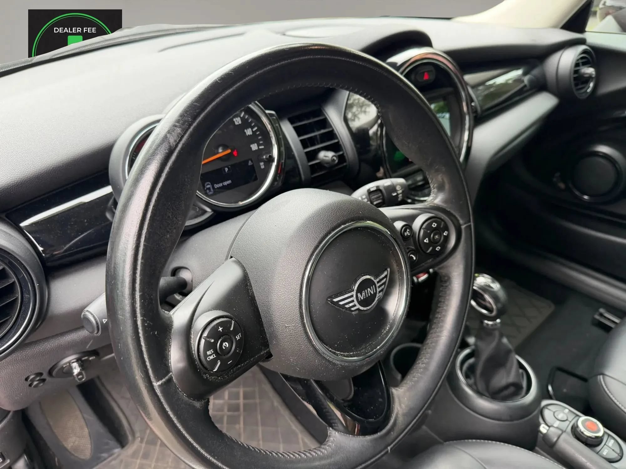 Used 2019 MINI Cooper 2-Door Hardtop w/ Signature Upholstery Package FWD image 12