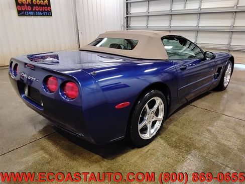 Used 2004 Chevrolet Corvette Convertible w/ Preferred Equipment Group image 3
