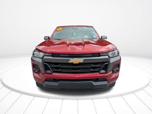 Used 2023 Chevrolet Colorado LT w/ LT Convenience Package RWD image 9
