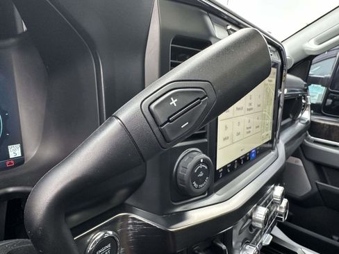 Used 2023 Ford F250 Lariat w/ Lariat Ultimate Package image 30