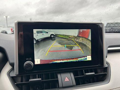 New 2025 Toyota RAV4 XLE image 19