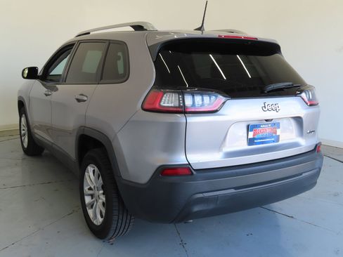 Used 2021 Jeep Cherokee Latitude image 6