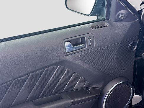 Used 2012 Ford Mustang Premium RWD image 15