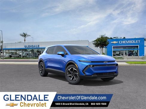 New 2026 Chevrolet Equinox EV LT image 1