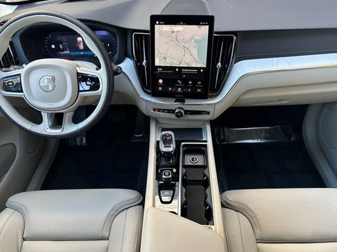 New 2026 Volvo XC60 B5 Ultra w/ Protection Package Premier AWD/4WD image 3