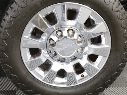 Used 2015 GMC Sierra 2500 Denali image 8