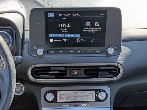 Certified 2023 Hyundai Kona SE image 23