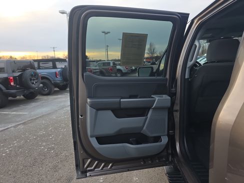 Certified 2023 Ford F150 XLT w/ Equipment Group 301A Mid image 21