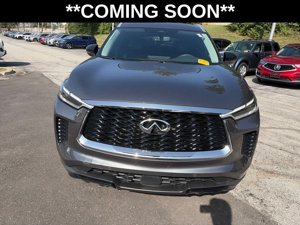 Used 2023 INFINITI QX60 Luxe w/ Cargo Package AWD/4WD image 2