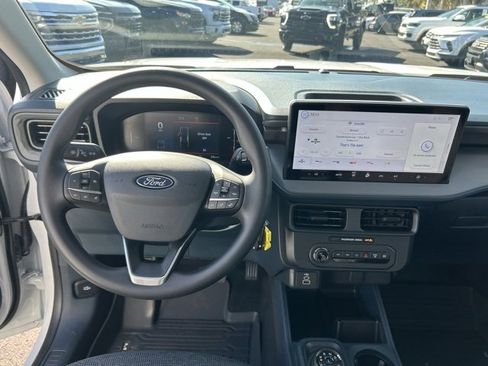 Used 2025 Ford Maverick XL w/ Equipment Group 102A image 16