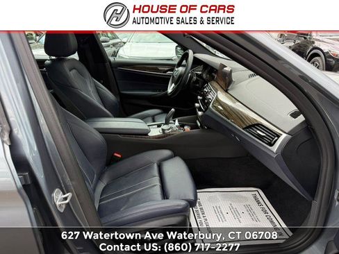 Used 2019 BMW 530i xDrive AWD/4WD image 37