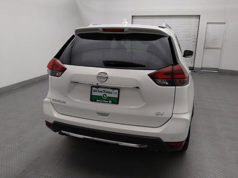 Used 2020 Nissan Rogue SV FWD image 7