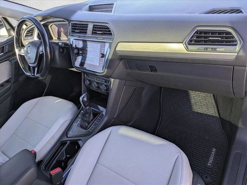 Used 2019 Volkswagen Tiguan SEL image 23