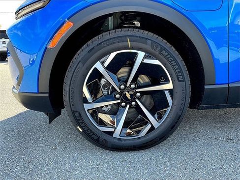 New 2026 Chevrolet Equinox EV LT image 7