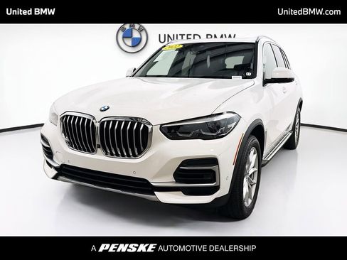 Certified 2022 BMW X5 sDrive40i w/ Parking Assistance Package image 1