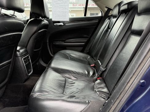 Used 2016 Chrysler 300 Limited RWD image 15