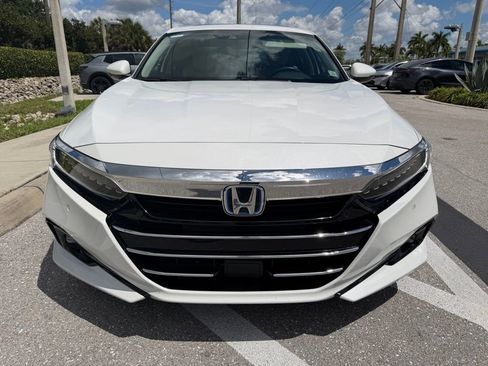 Used 2021 Honda Accord Touring image 17