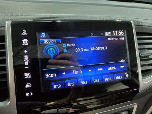 Used 2018 Honda Pilot EX-L image 32