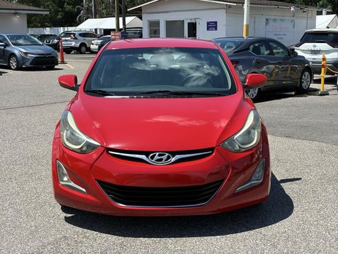 Used 2016 Hyundai Elantra SE w/ Option Group 02 FWD image 2