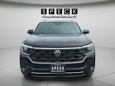 Used 2024 Volkswagen Atlas Cross Sport SEL Premium R-Line AWD/4WD image 8