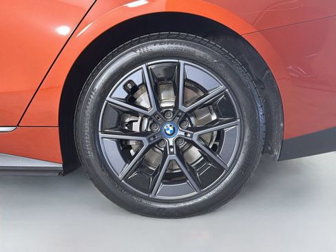 Certified 2024 BMW i4 eDrive35 w/ Premium Package RWD image 33