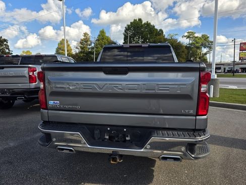 Used 2021 Chevrolet Silverado 1500 LTZ image 36