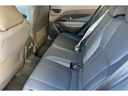 Used 2026 Subaru Crosstrek 2.0i Premium image 12