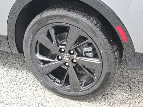 New 2026 Buick Envision Sport Touring image 17