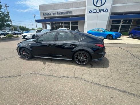 Certified 2025 Acura Integra Type S FWD image 5