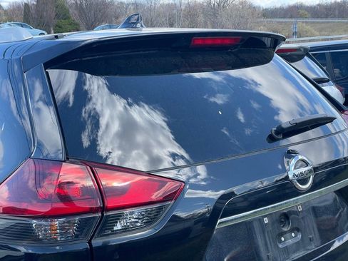 Certified 2019 Nissan Rogue SL w/ Premium Package image 30