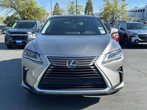 Used 2018 Lexus RX 350 AWD w/ Premium Package image 2