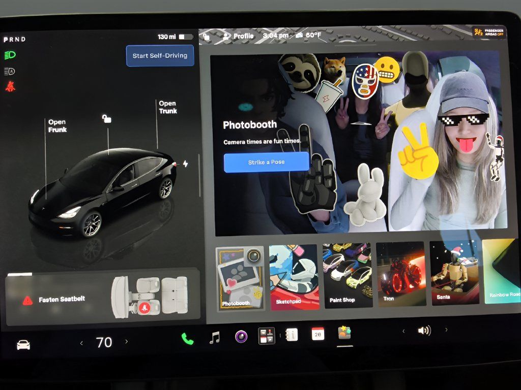 Used 2022 Tesla Model 3 Long Range AWD/4WD image 25