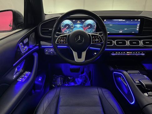 Used 2020 Mercedes-Benz GLS 450 4MATIC image 30