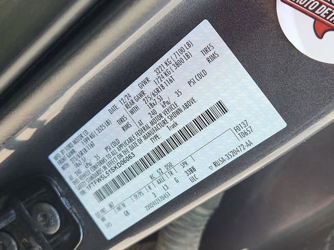 Used 2025 Ford F150 Lariat w/ FX4 Off-Road Package image 34