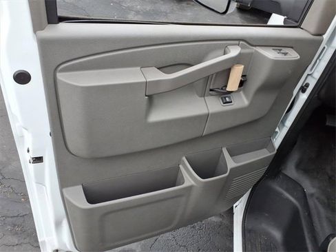 New 2025 Chevrolet Express 3500 w/ Power Convenience Package image 10