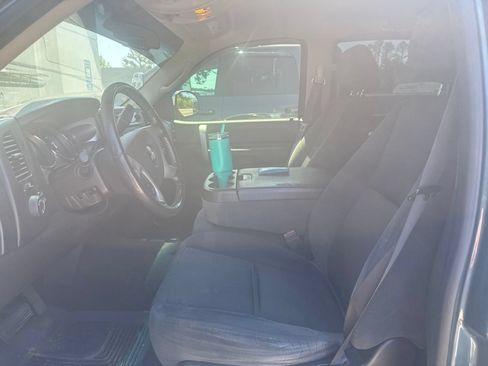 Used 2009 Chevrolet Silverado 1500 LT w/ Texas Edition RWD image 8