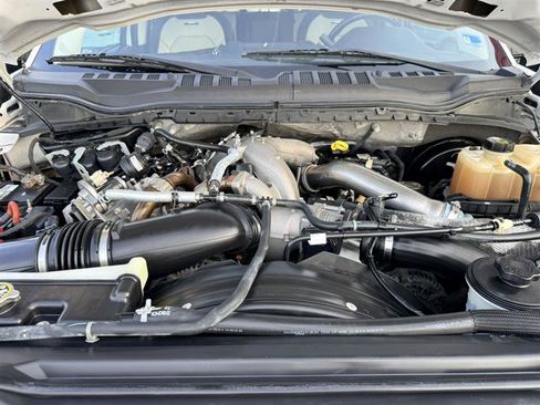 Used 2020 Ford F250 Limited w/ FX4 Off-Road Package AWD/4WD image 40