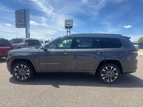 Used 2025 Jeep Grand Cherokee L Overland w/ Trailer Tow Package AWD/4WD image 1