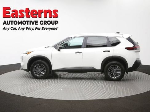 Used 2023 Nissan Rogue S AWD/4WD image 60