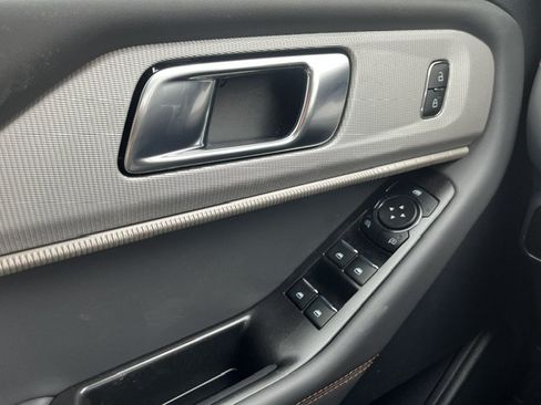 New 2026 Ford Explorer Active AWD/4WD image 24