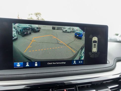 Certified 2025 Acura MDX w/ Technology Package image 17