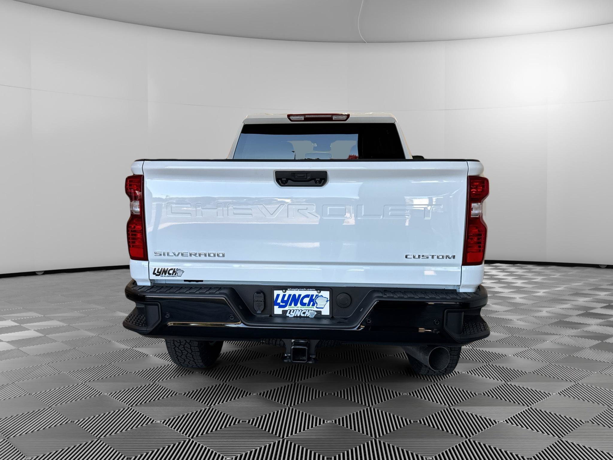 New 2026 Chevrolet Silverado 2500 Custom w/ Custom Value Package AWD/4WD image 4