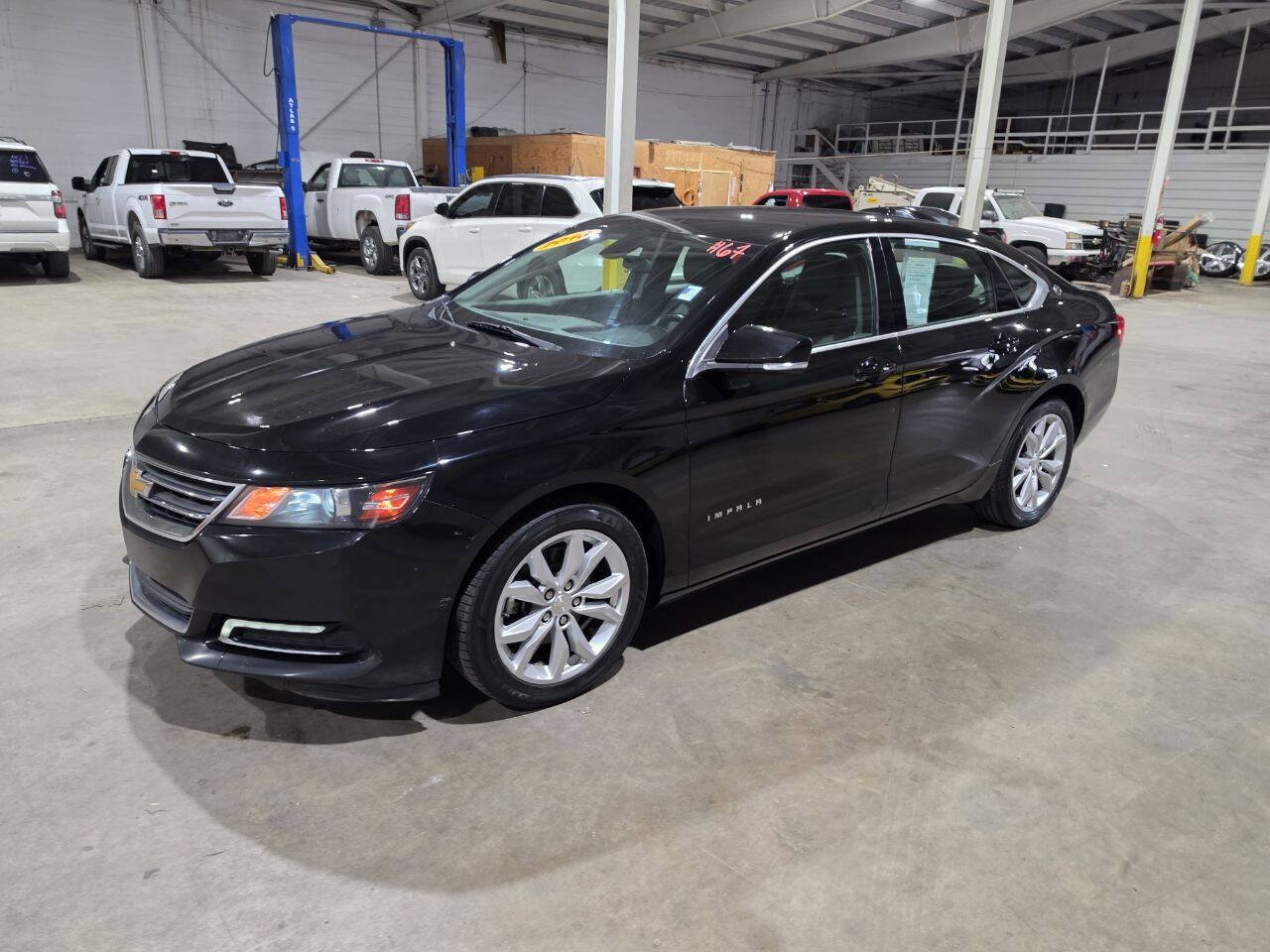 Used 2019 Chevrolet Impala LT FWD image 1