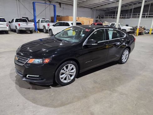 Used 2019 Chevrolet Impala LT FWD image 1