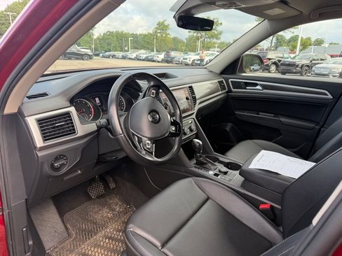 Used 2018 Volkswagen Atlas SE AWD/4WD image 9