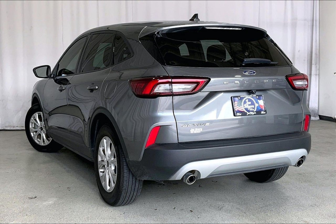 Used 2025 Ford Escape Active FWD image 5